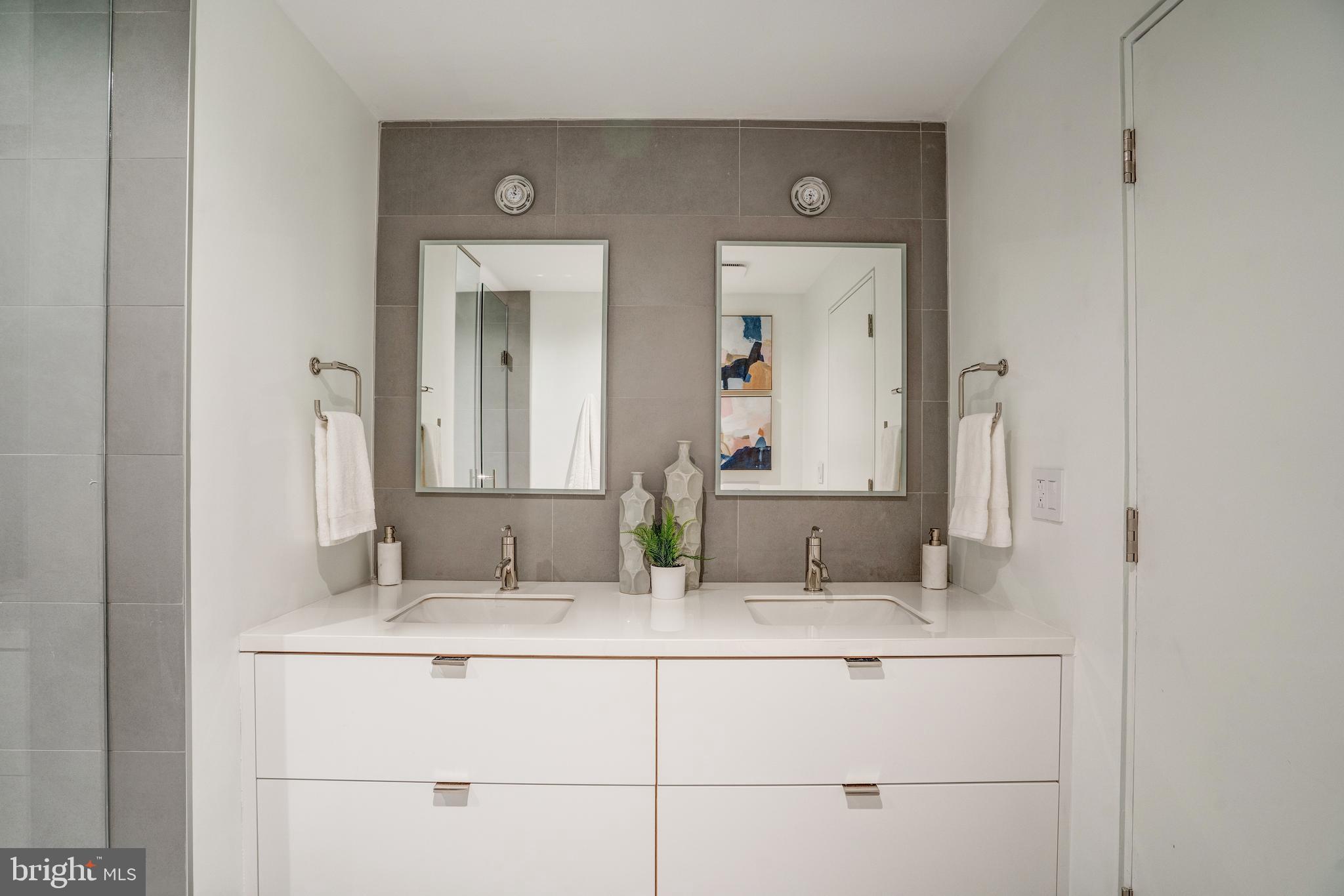 2002 Massachusetts Avenue Northwest, Unit R1 Washington, DC 20036 - Photo 15 of 25