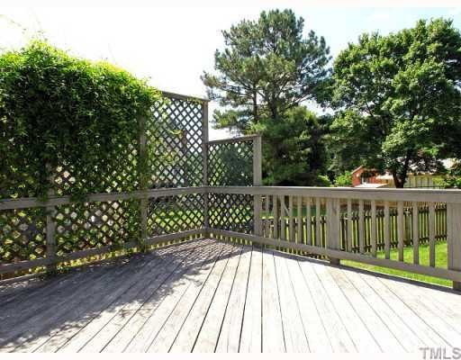 1209 Meadow Hill Place Raleigh, NC 27609 - Photo 9 of 12 Photo 9