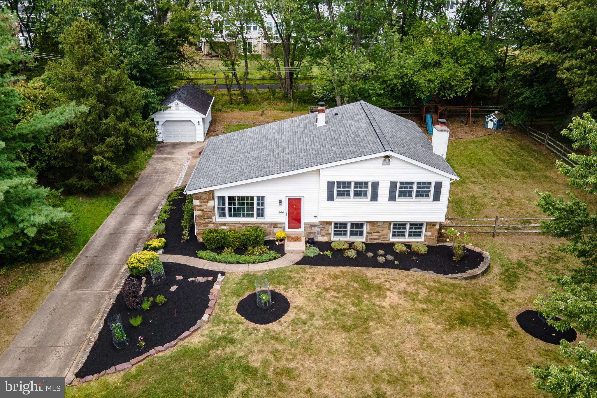 244 Park Road Ambler, PA 19002 - Photo 2 of 41 Gallery Image 2