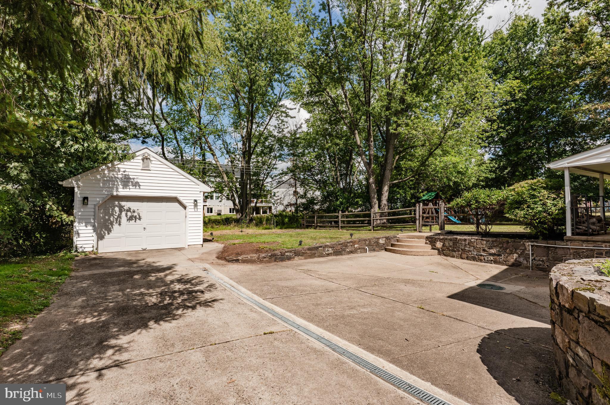244 Park Road Ambler, PA 19002 - Photo 28 of 41 Detached Garage