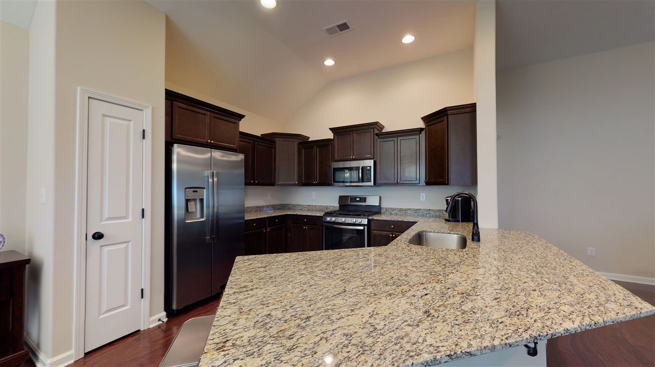 7750 Shadowcrest Road Memphis, TN 38125 - Photo 6 of 25 Gallery Image 6