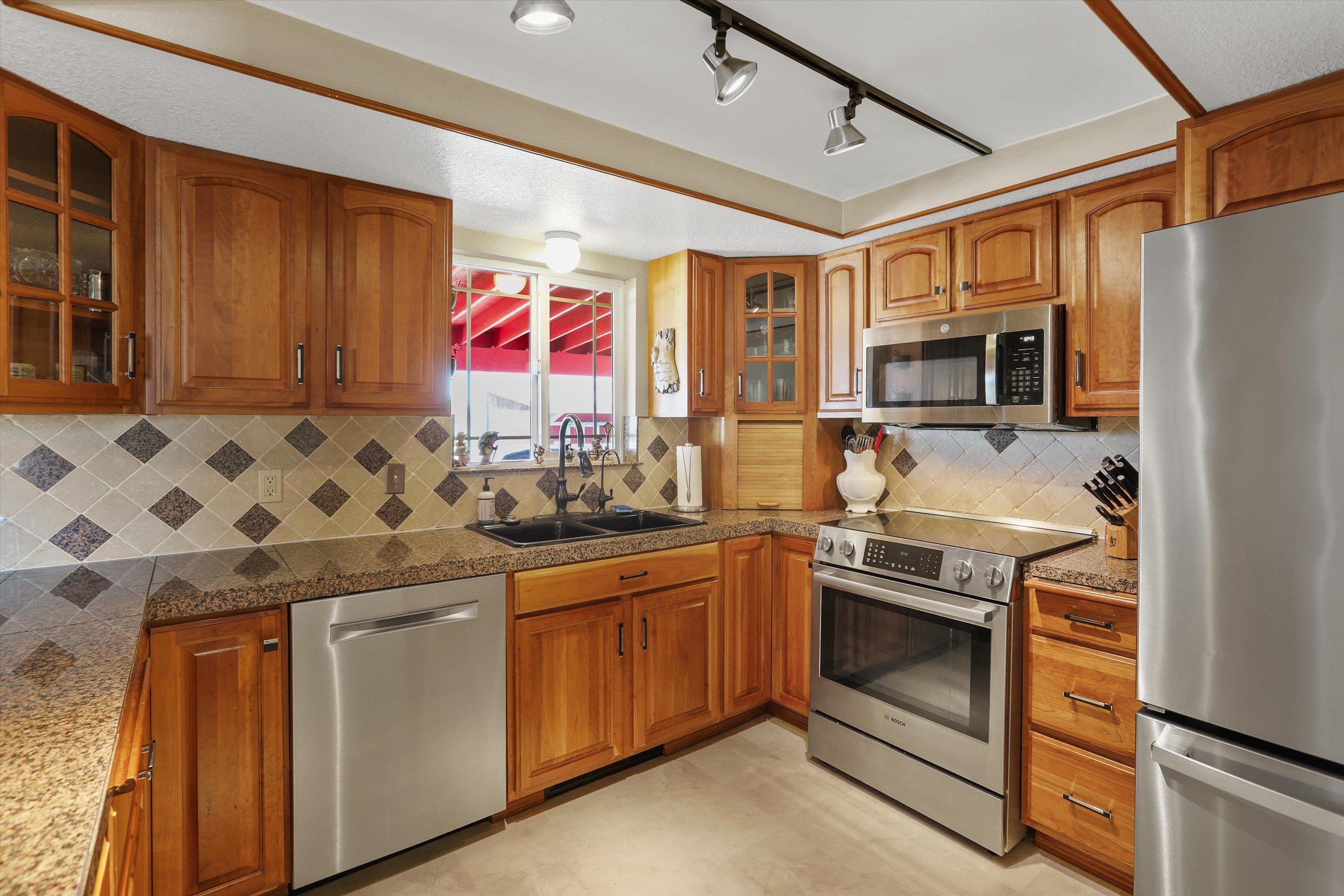 6412 North Jensen Road Spokane, WA 99217 - Photo 3 of 38 Gallery Image 3