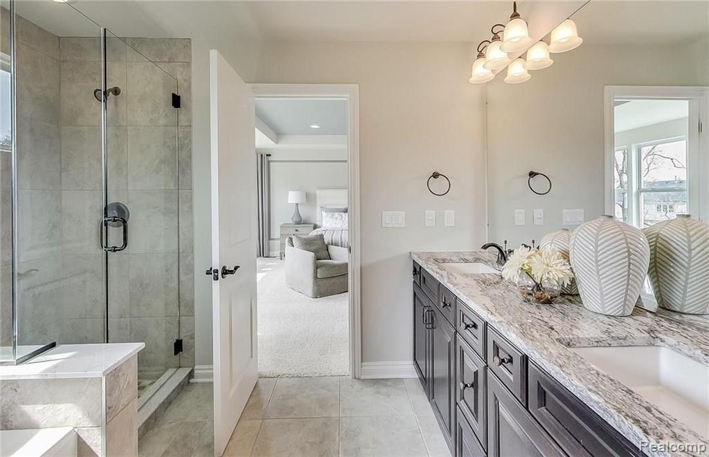 2041 Logan Drive Rochester Hills, MI 48309 - Photo 13 of 18