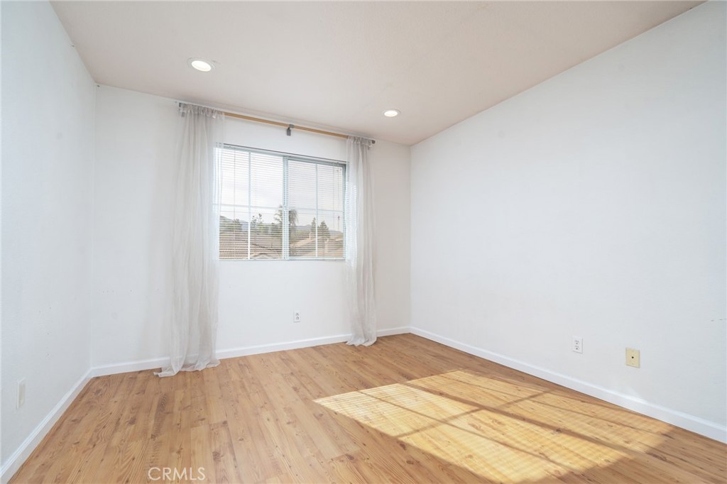 945 Ferndale Drive Corona, CA 92881 - Photo 21 of 43