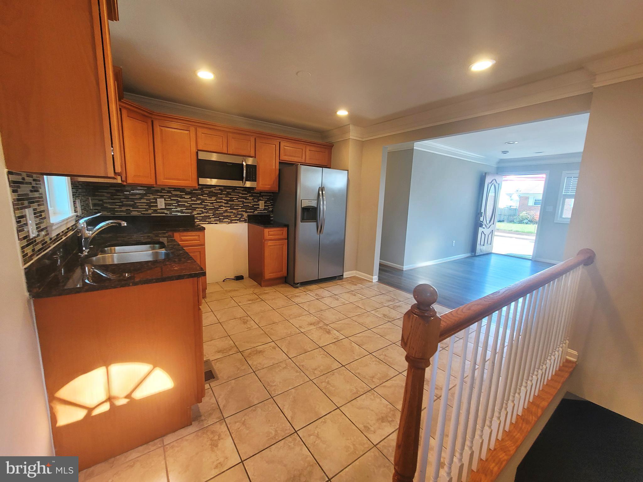 116 Cedar Hill Road Brooklyn Park, MD 21225 - Photo 16 of 43 Kitchen