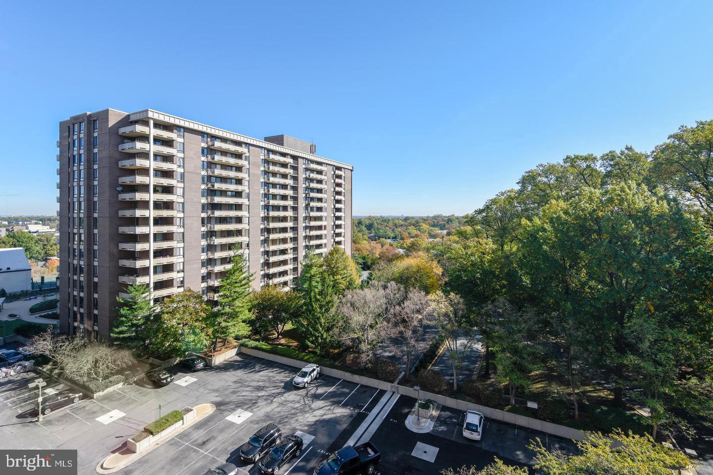 1808 Old Meadow Road, Unit 910 McLean, VA 22102 - Photo 25 of 28