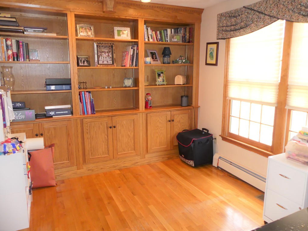 186 Candlestick Road North Andover, MA 01845 - Photo 14 of 30 Gallery Image 14