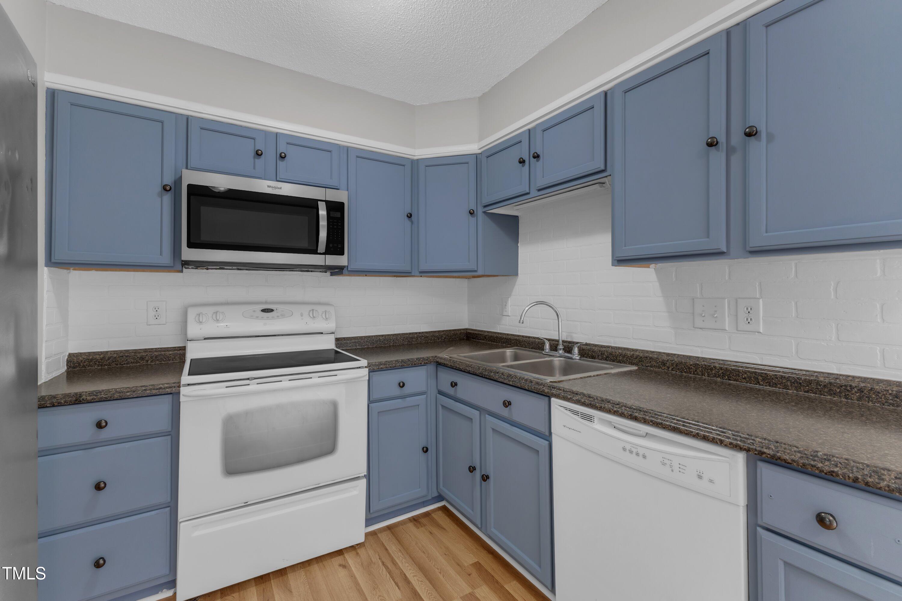 5602 Falls Of Neuse Road, Unit E Raleigh, NC 27609 - Photo 16 of 37 16-5602 Falls of Neuse Rd Unit E-10