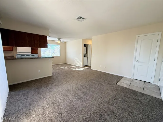 $1,250 | 7200 West Pirates Cove Road, Unit 2112, Las Vegas, NV 89145