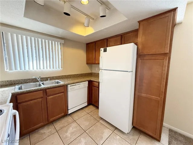 $1,250 | 7200 West Pirates Cove Road, Unit 2112, Las Vegas, NV 89145