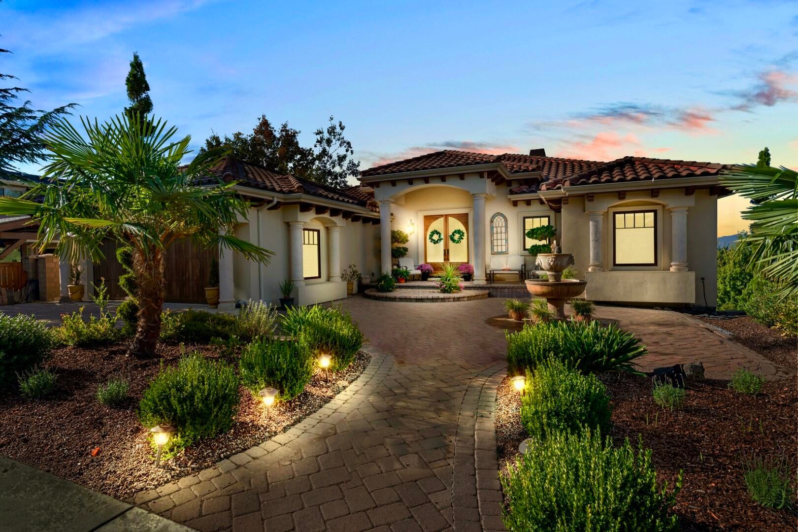 4270 Evening Ridge Terrace Medford, OR 97504 - Photo 2 of 89 Photo Sep 13 2023, 9 37 11 PM