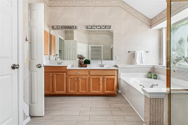 $460,000 | 5212 Forest Lawn Drive, McKinney, TX 75071