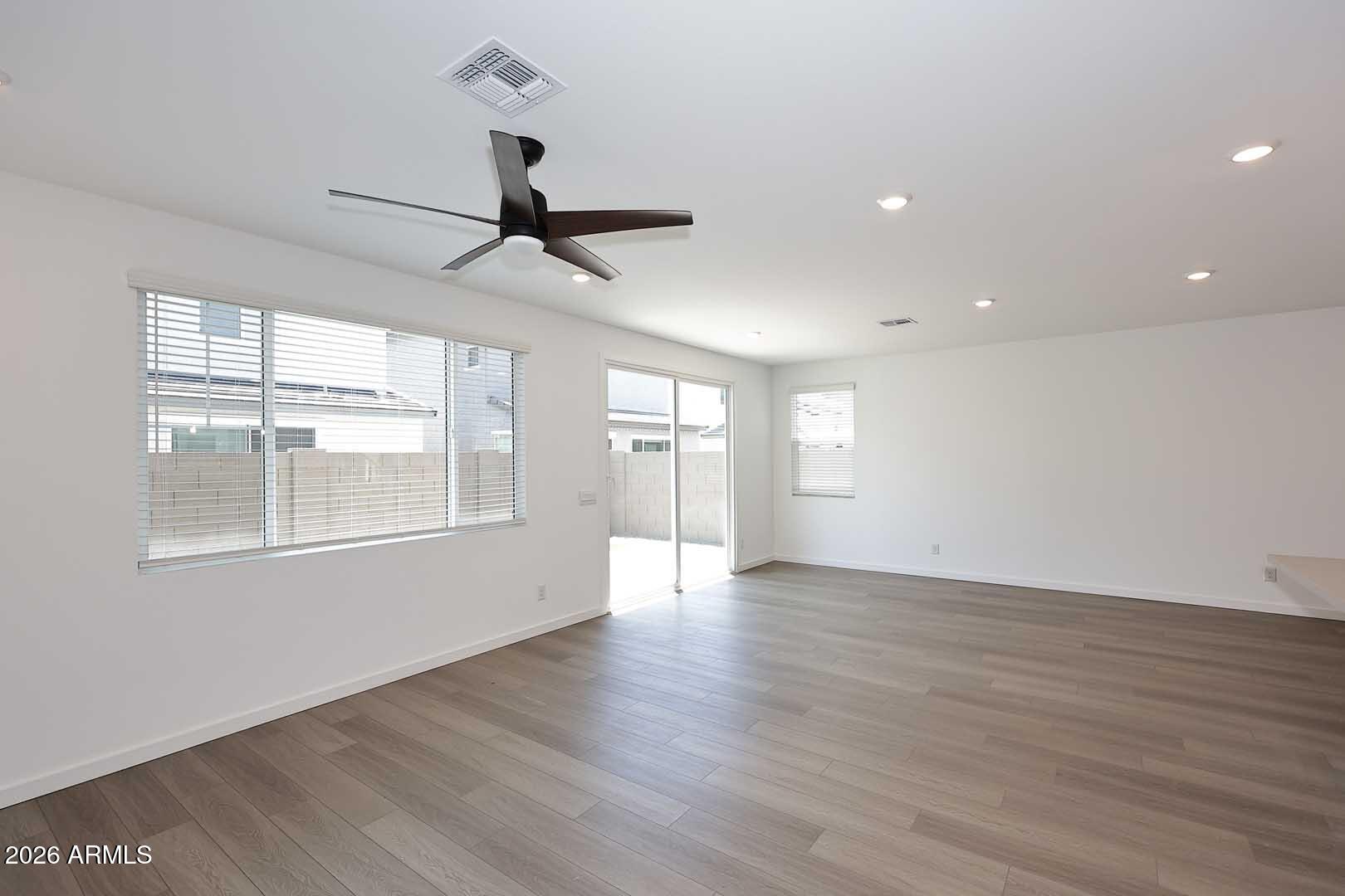 2442 West Rowel Road Phoenix, AZ 85085 - Photo 17 of 94 Great-Dining Room
