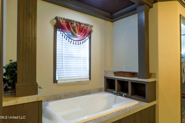 $155,000 | 54 New St Paul Church Drive, Waynesboro, MS 39367