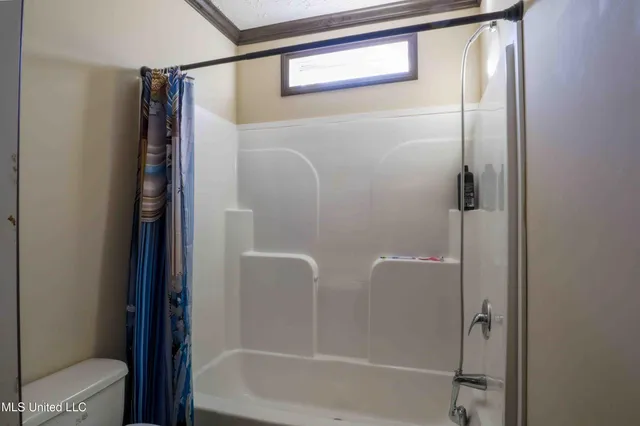 $155,000 | 54 New St Paul Church Drive, Waynesboro, MS 39367