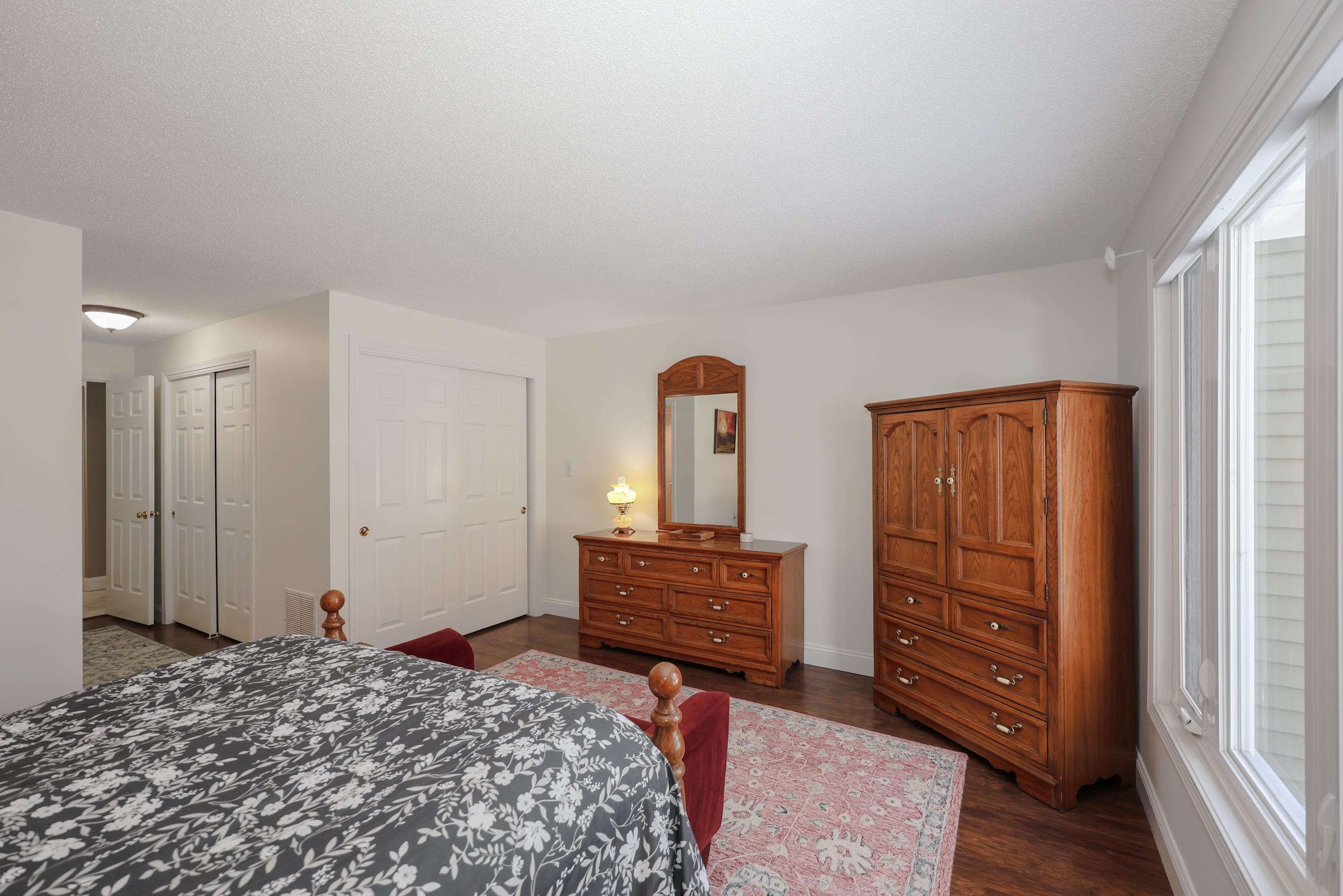 152 Straw Hill Road Manchester, NH 03104 - Photo 26 of 45