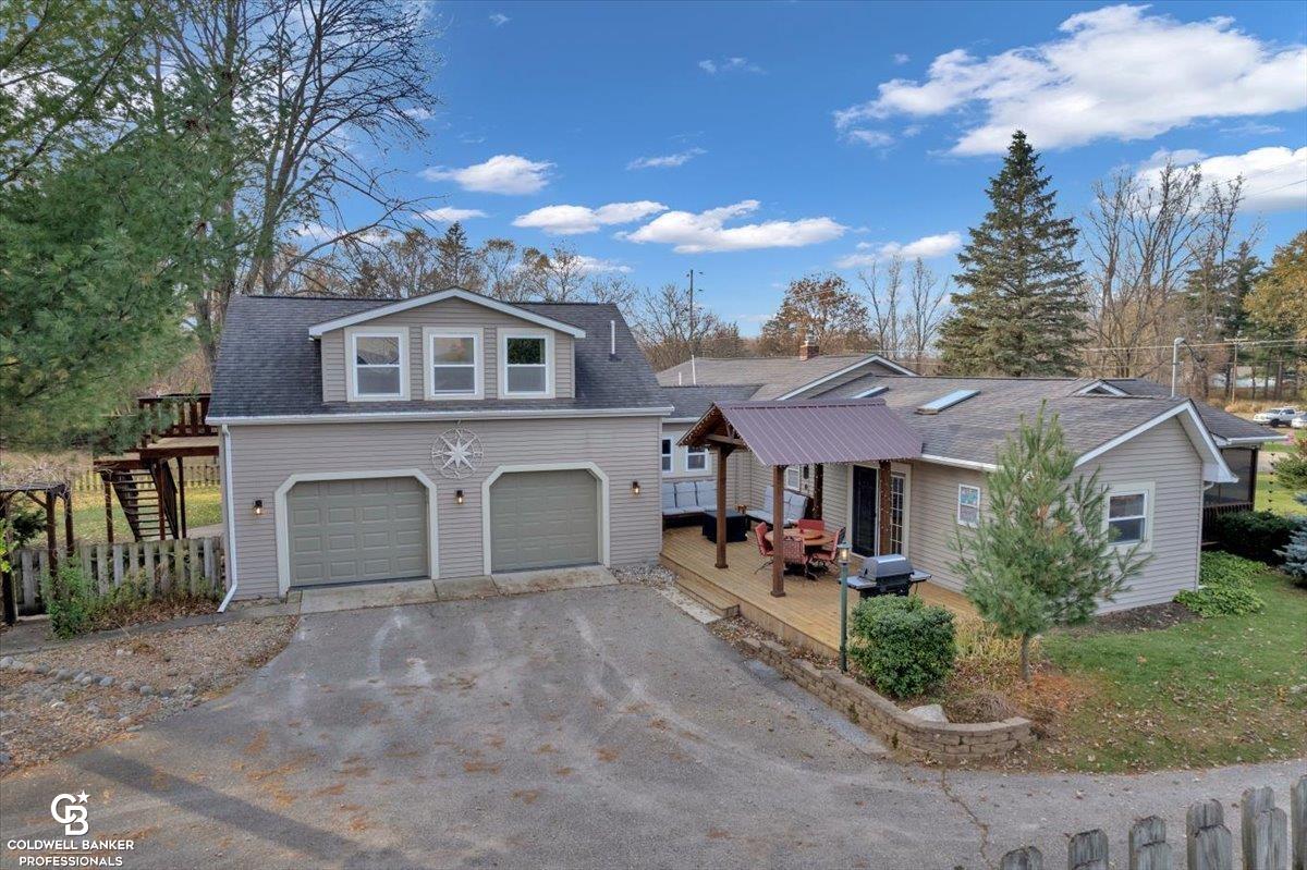 8058 East Carpenter Road Davison, MI 48423 - Photo 12 of 57 50126938-11.JPG