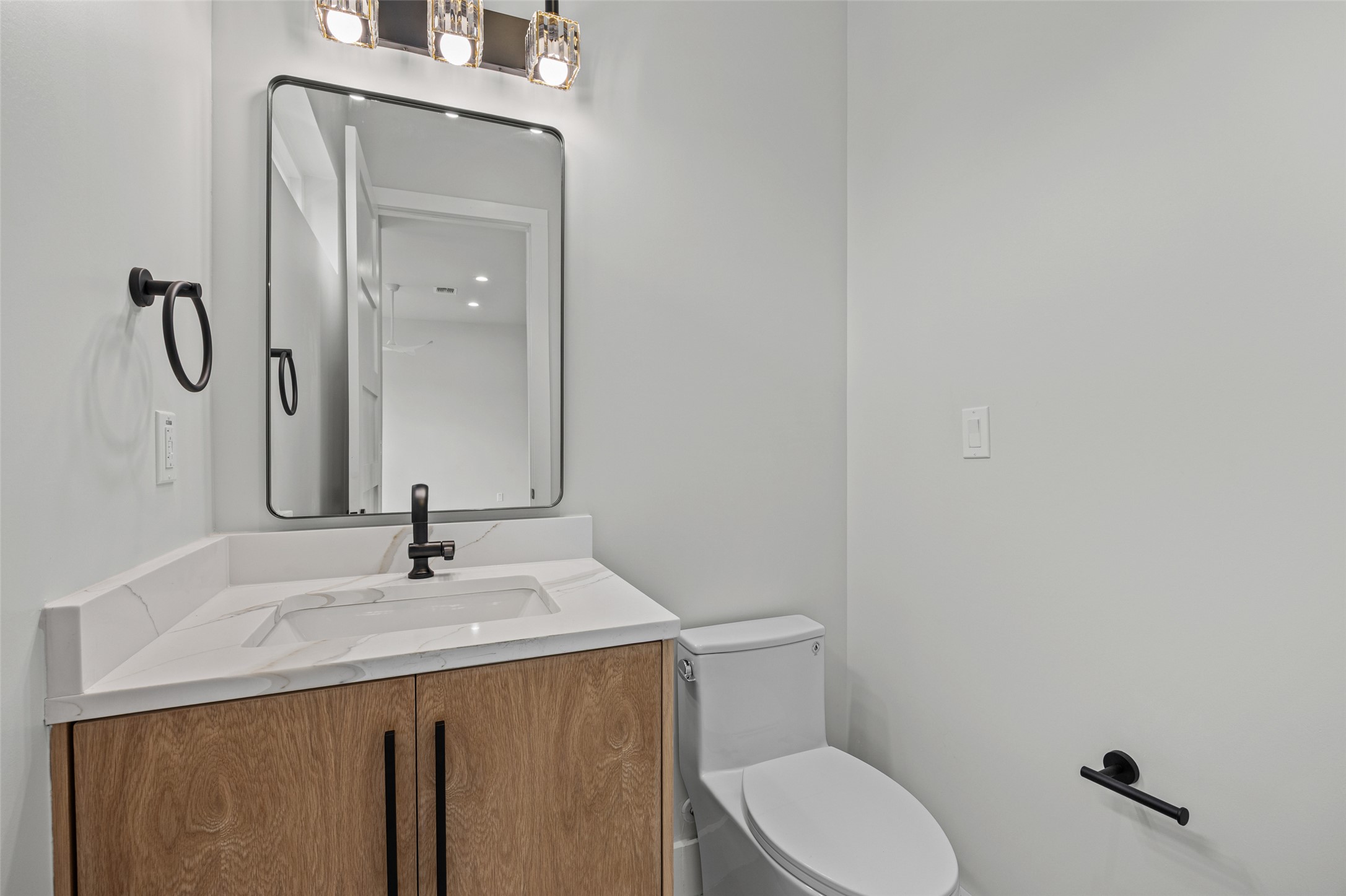 100 West Odell Street, Unit 2 Austin, TX 78752 - Photo 15 of 27