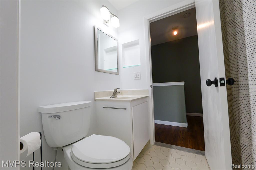 804 Oak Brook Ridge Drive, Unit 149 Rochester, MI 48307 - Photo 17 of 31
