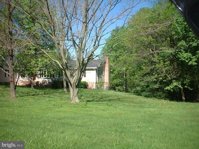 36127 Bell Road Round Hill, VA 20141 - Photo 4 of 8 Exterior #3