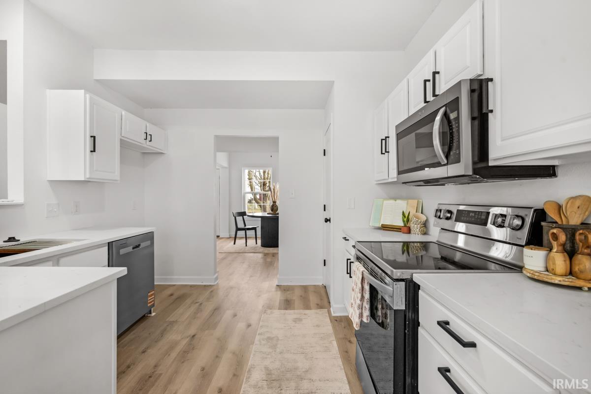 4313 Springmill Drive Kokomo, IN 46902 - Photo 3 of 36