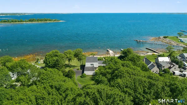 $5,995,000 | 39 Chippechaug Trail, Stonington, CT 06355