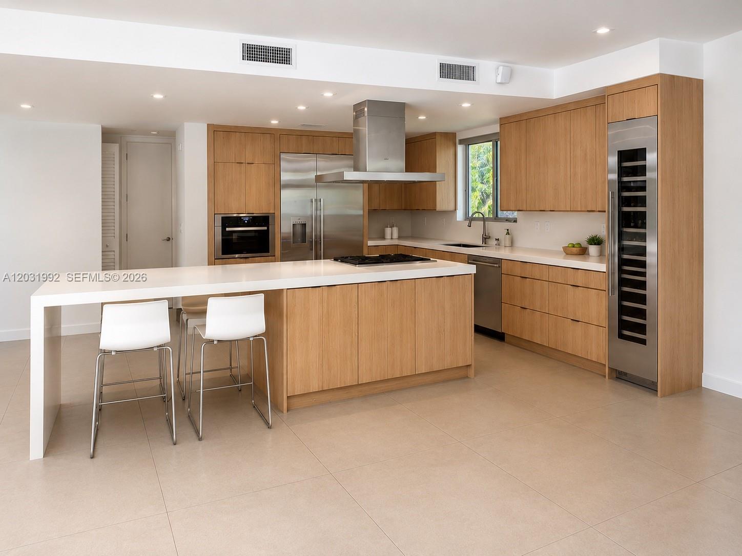 6340 Southwest 80th Street Miami, FL 33143 - Photo 10 of 28