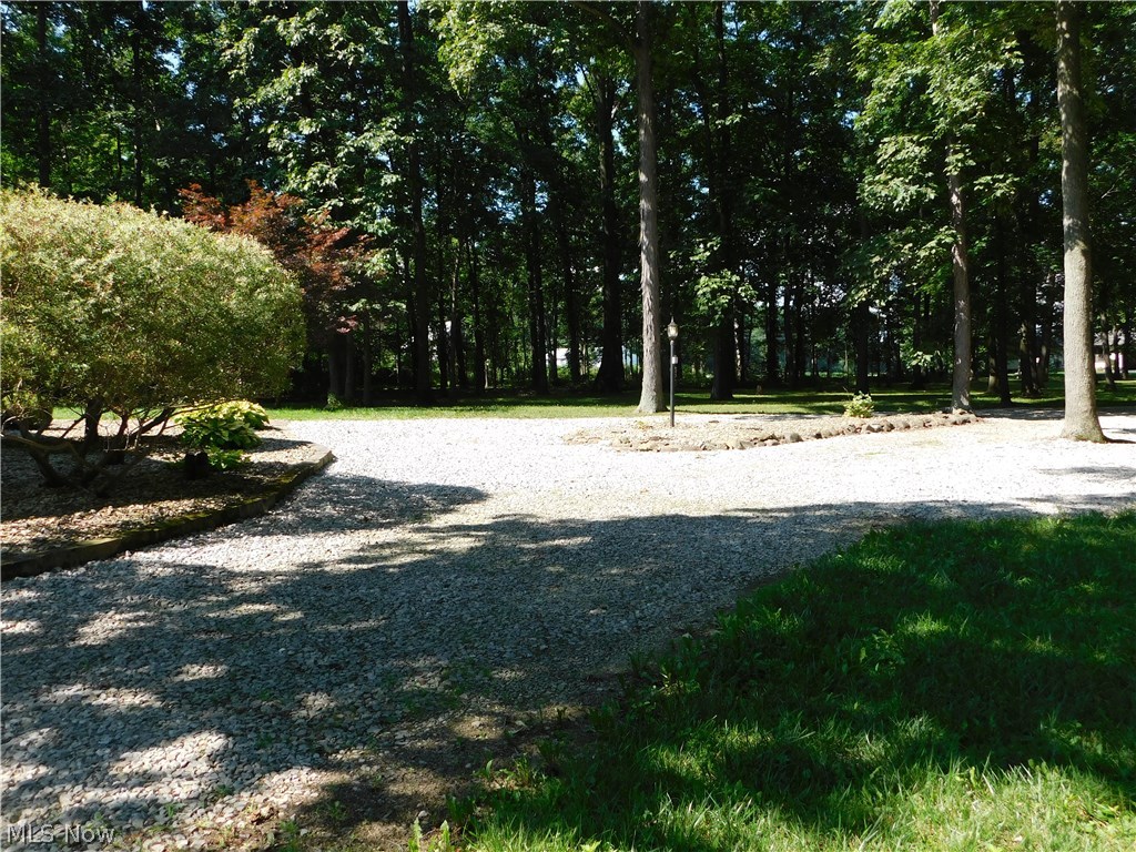 7812 Barnes Road Vermilion, OH 44089 - Photo 6 of 32