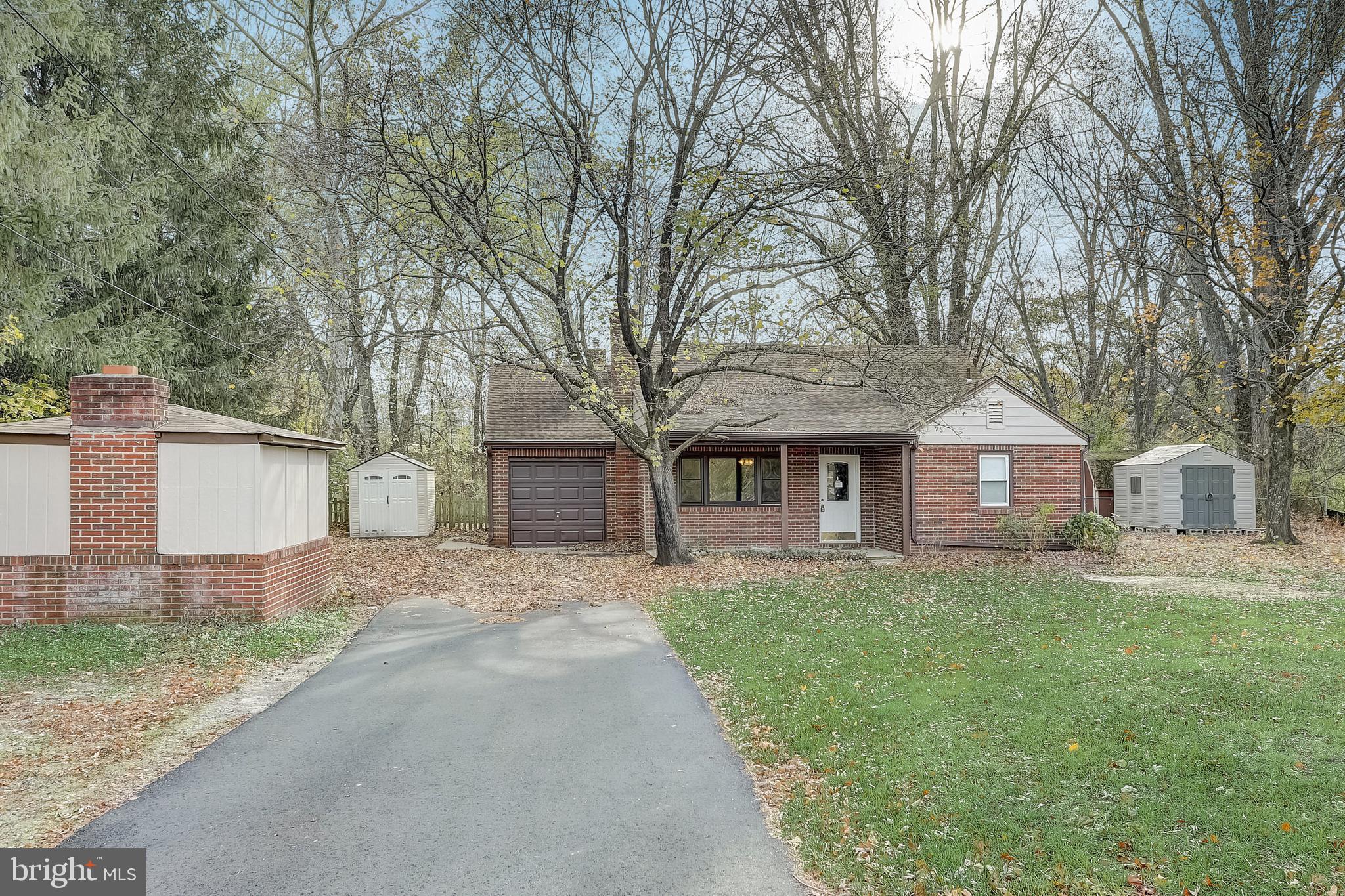 13 Hilliards Bridge Road Southampton, NJ 08088 - Photo 2 of 27 Gallery Image 2