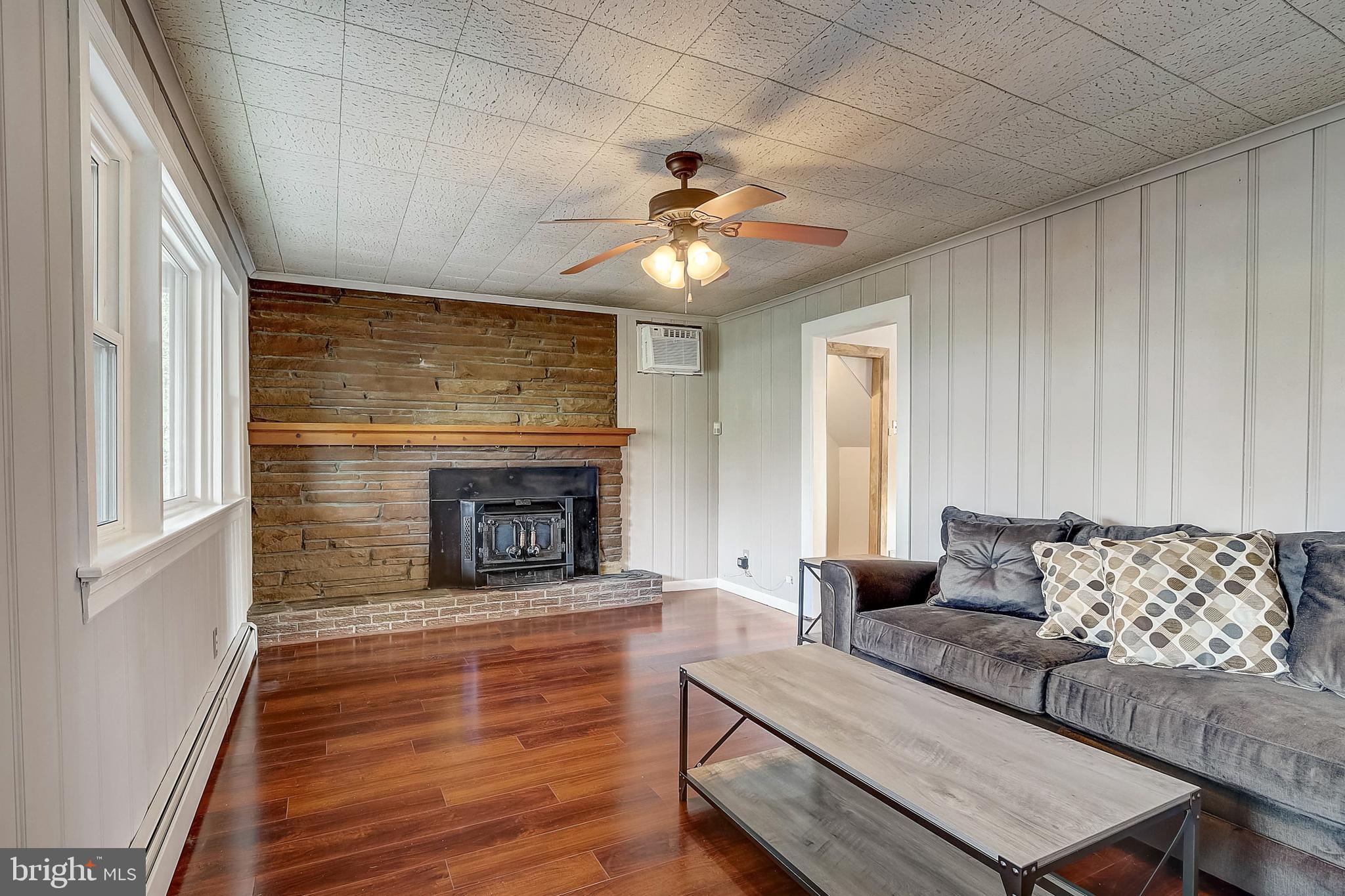 13 Hilliards Bridge Road Southampton, NJ 08088 - Photo 6 of 27 Gallery Image 6