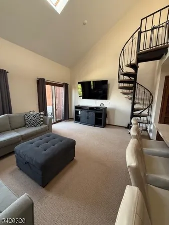 $2,000 | 2 Stowe Court, Unit 8, Vernon, NJ 07462
