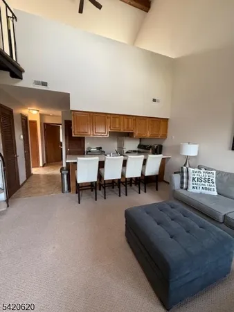 $2,000 | 2 Stowe Court, Unit 8, Vernon, NJ 07462