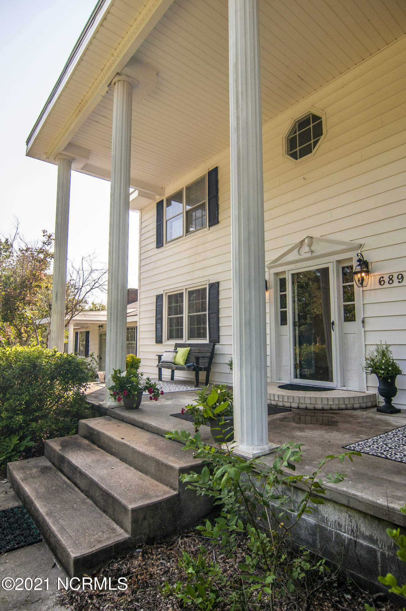 689 Loop Road Pantego, NC 27860 - Photo 5 of 71 stills0039400001