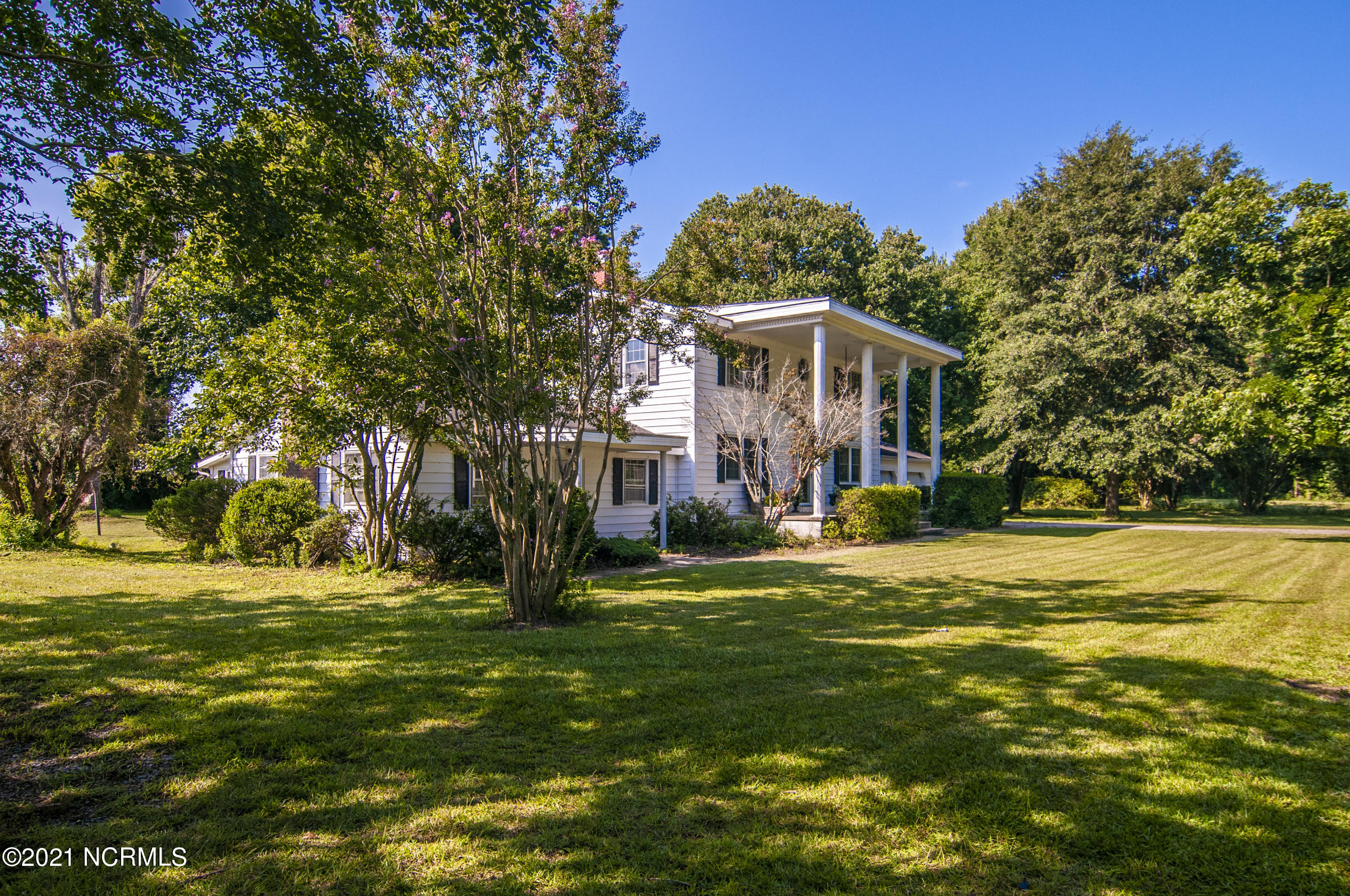 689 Loop Road Pantego, NC 27860 - Photo 69 of 71 stills0038400001