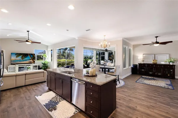 $800,000 | 9937 Laurel Valley Ave Circle, Bradenton, FL 34202