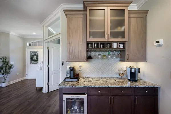 $800,000 | 9937 Laurel Valley Ave Circle, Bradenton, FL 34202