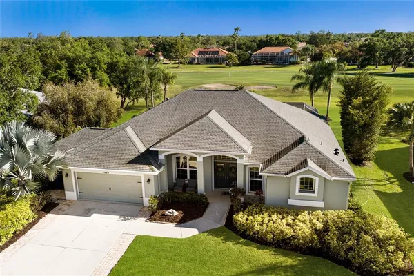 $800,000 | 9937 Laurel Valley Ave Circle, Bradenton, FL 34202