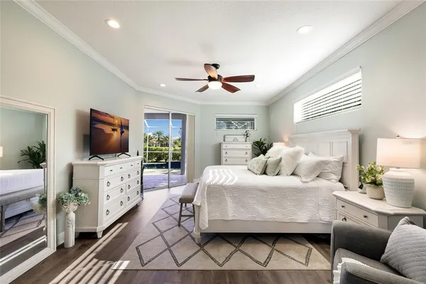 $800,000 | 9937 Laurel Valley Ave Circle, Bradenton, FL 34202