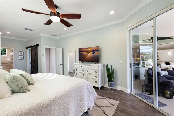$800,000 | 9937 Laurel Valley Ave Circle, Bradenton, FL 34202