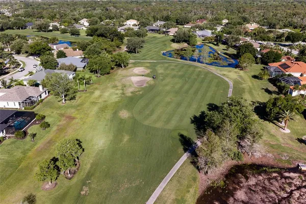 $800,000 | 9937 Laurel Valley Ave Circle, Bradenton, FL 34202