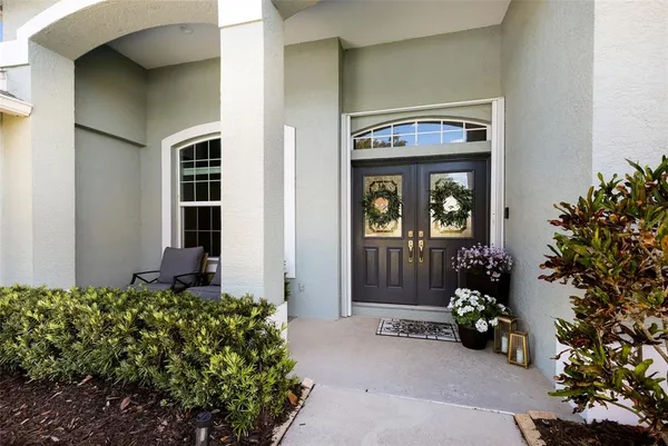 $800,000 | 9937 Laurel Valley Ave Circle, Bradenton, FL 34202