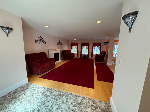 $555,000 | 2620 Highway 109, Acton, ME 04001