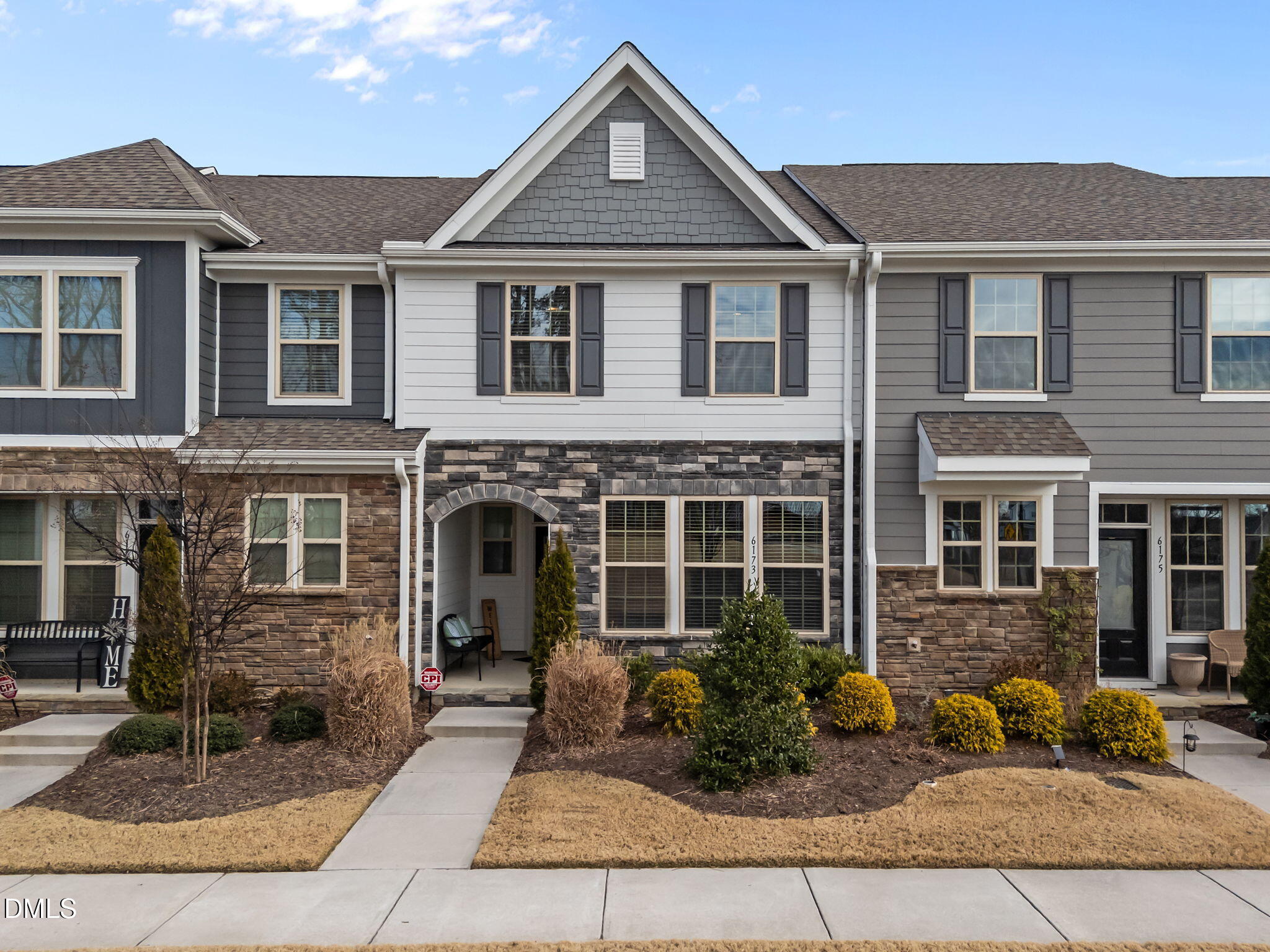 6173 Taylor Road Wendell, NC 27591 - Photo 2 of 31 a front view of a house with garden