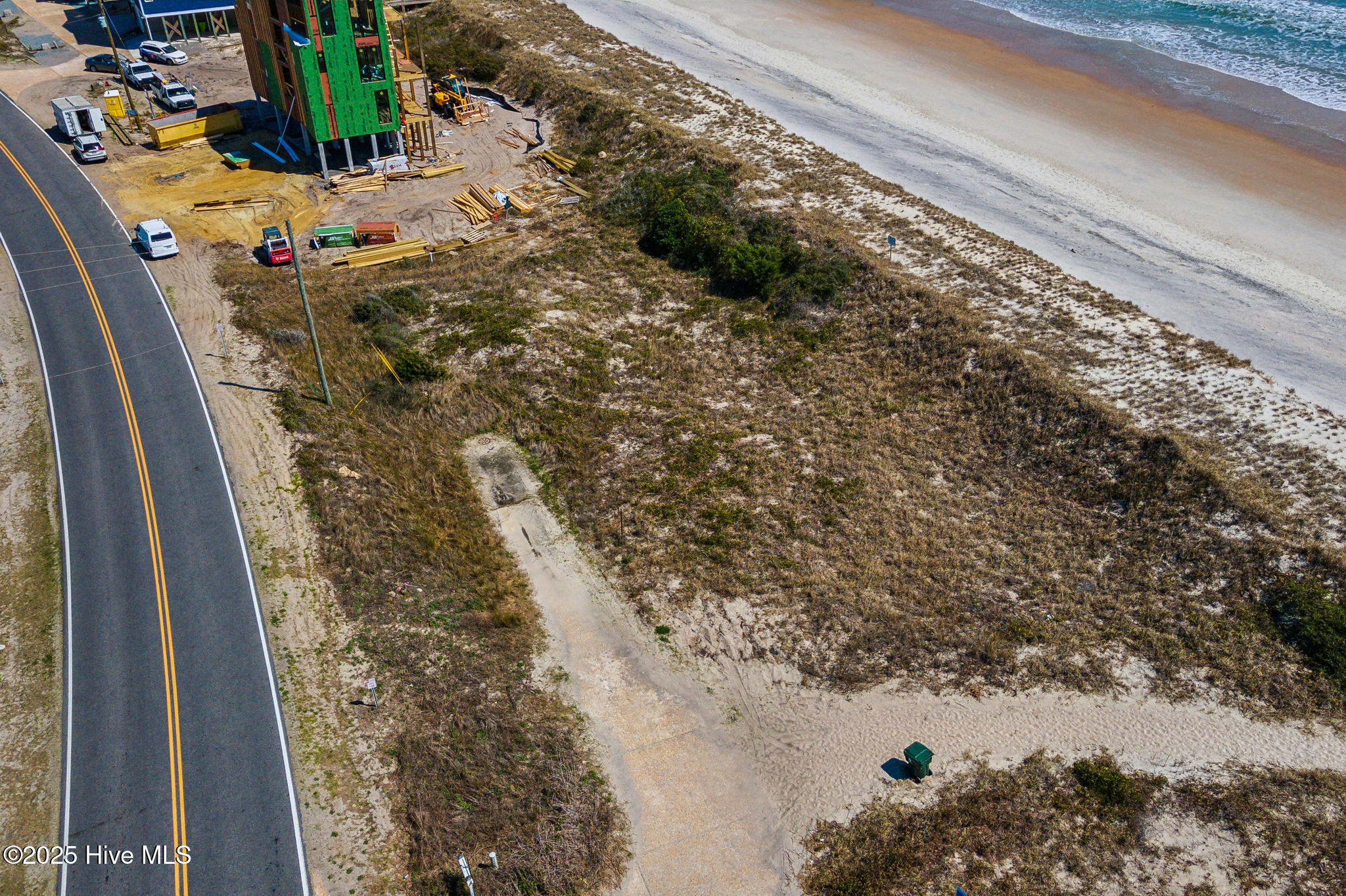 676 New River Inlet Road North Topsail Beach, NC 28460 - Photo 11 of 14