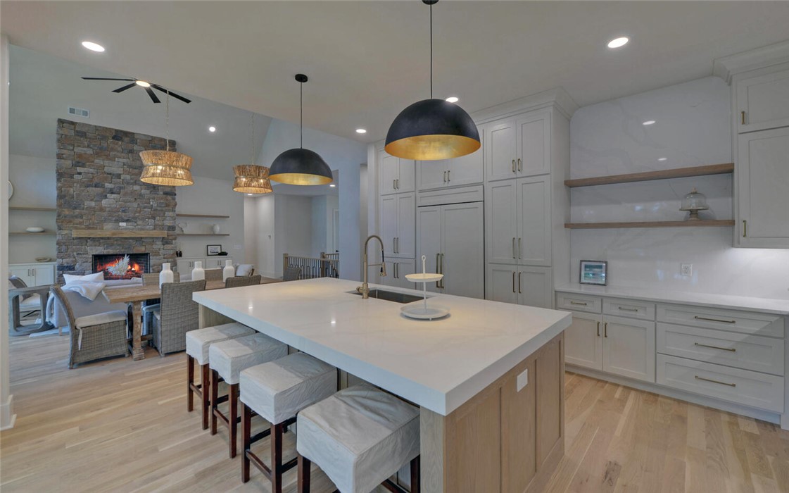 672 Tugalo Heights Circle Lavonia, GA 30553 - Photo 13 of 47