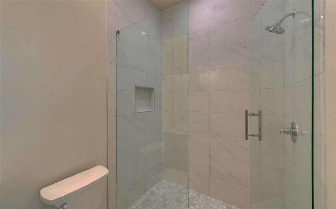 672 Tugalo Heights Circle Lavonia, GA 30553 - Photo 30 of 47