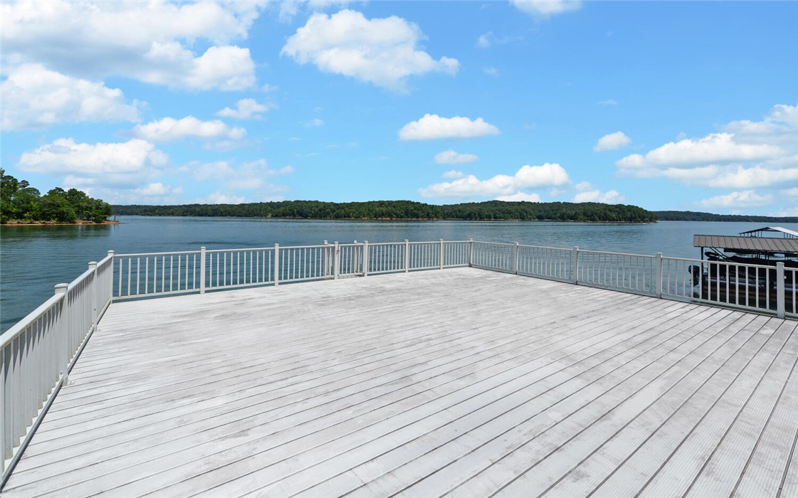 672 Tugalo Heights Circle Lavonia, GA 30553 - Photo 36 of 47