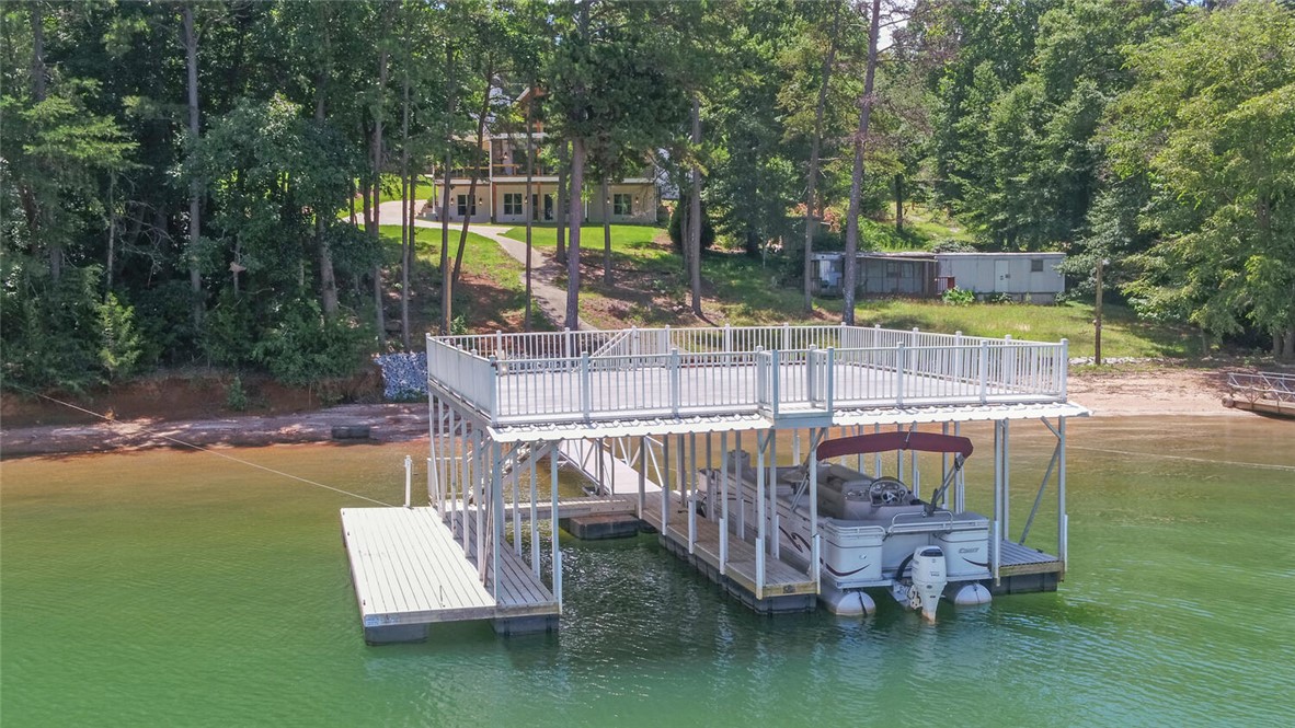 672 Tugalo Heights Circle Lavonia, GA 30553 - Photo 39 of 47