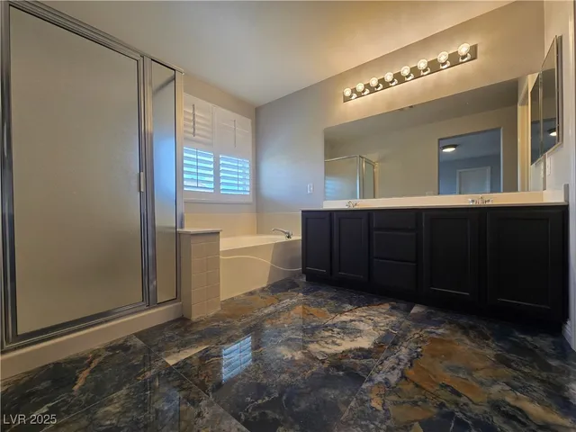 $2,250 | 6156 South New Sky Court, Las Vegas, NV 89148