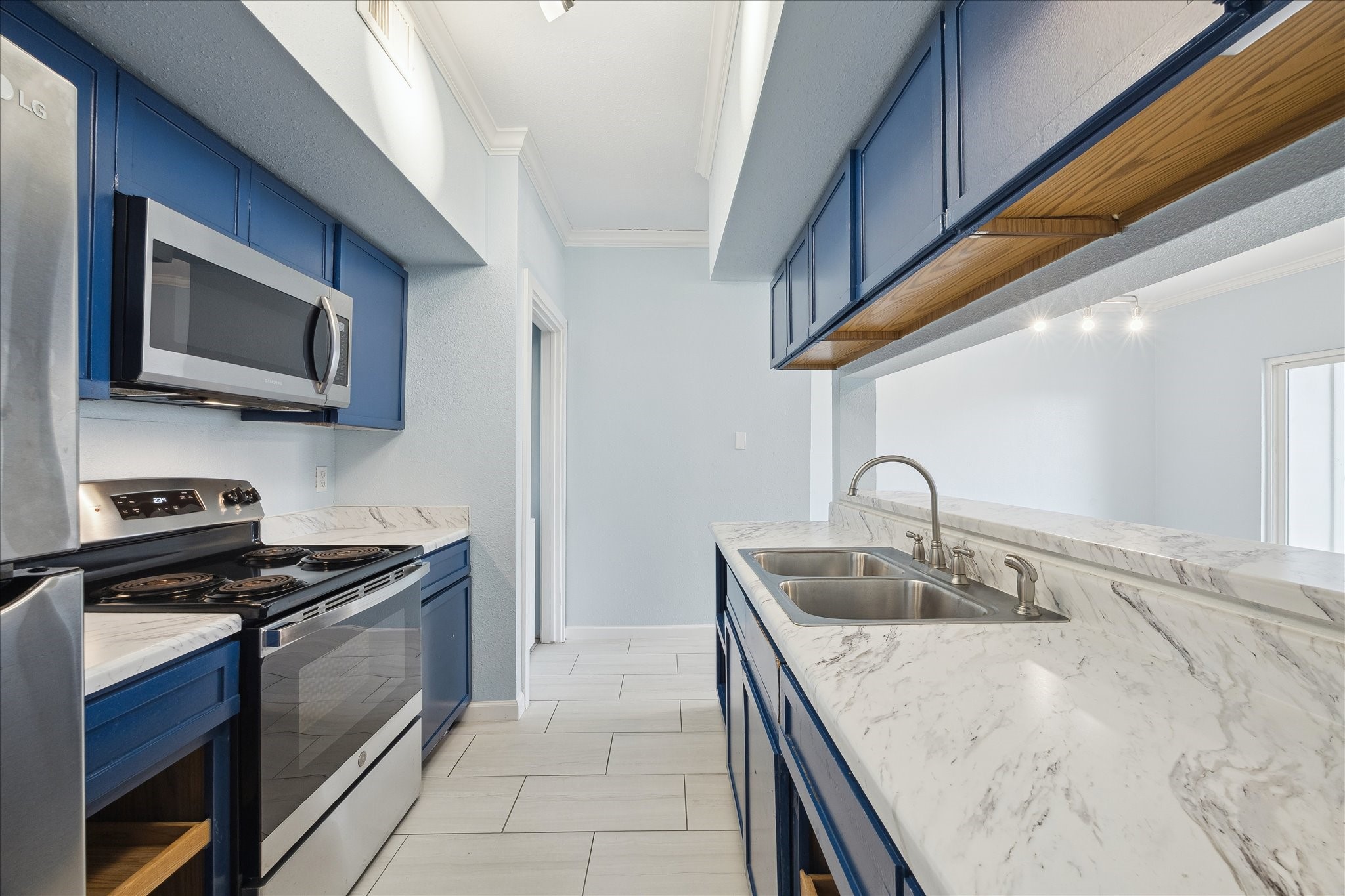 18809 Egret Bay Boulevard, Unit 222 Houston, TX 77058 - Photo 15 of 31